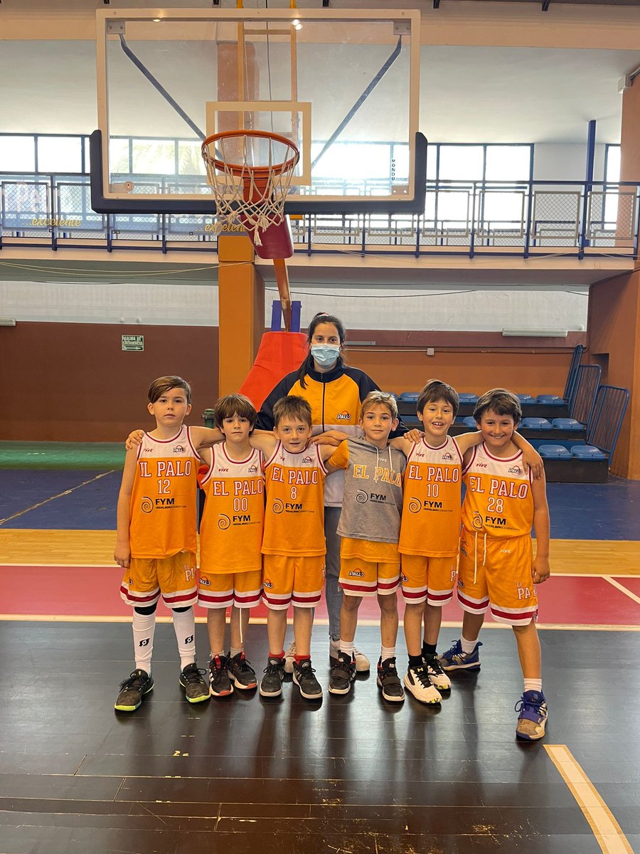 cbelpalo's tweet photo. 🏀#PARTIDO | Partido de liga del #PreMiniMasc‘13 de Eli contra San Pedro.
Los peques hacen muy buen partido y se lo pasan genial celebrando el cumpleaños de su compañero Lucas. M 🥳.
¡A seguir aprendiendo y disfrutando de la pelotita chicos! ⛹🏻‍♂️⛹🏼🏀
#EsePaloOE
#GoPalo🧡 https://t.co/IeVe2aYDcw