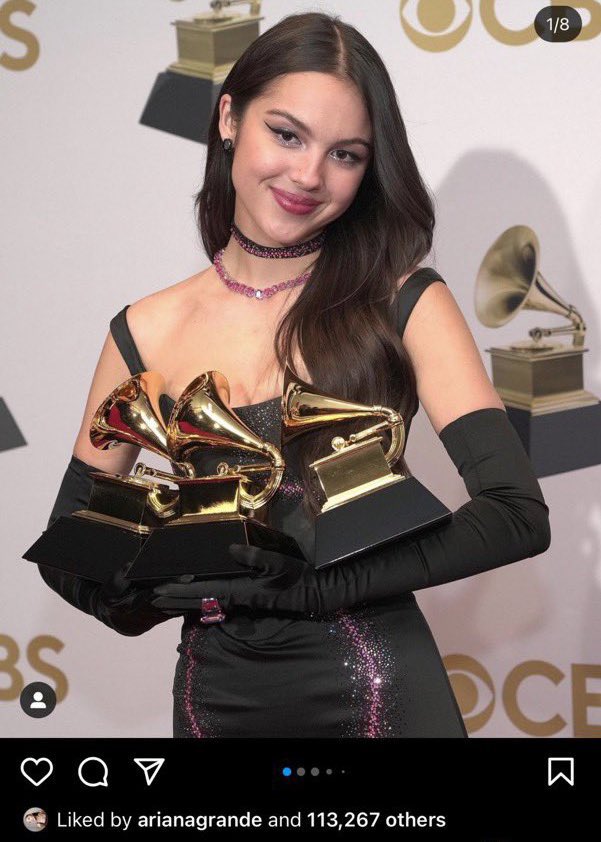 SCREAMING MY BEST FRIENDS