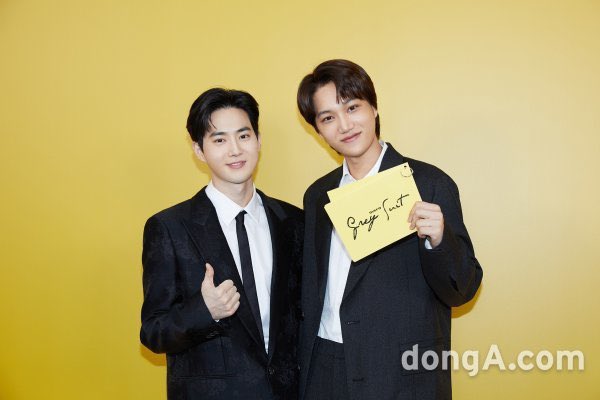 suho_guardians's tweet photo. 220404|| سوهو من مؤتمر عودته مع المقدم كاي: "اود ايضًا ان اقول شكرًا لكاي خاصتنا الذي نضج كثيرًا، الاشخاص الاكبر سنًا وانا نتعلم منه الان".
-j https://t.co/7o9FshRUBK