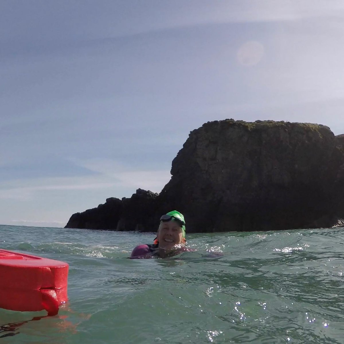 UrrasOG's tweet photo. #Sunnd2022
On Saturday as part of #Sunnd we were with @HebridesImmerse for an 'Intro to Sea Swimming',with Norma & her team helping many of us to gain confidence in, & an understanding of, the open water.
We have 1 space remaining for the other 3 sessions:
https://t.co/BZyAuvqBfP https://t.co/CRTaFdqAhT