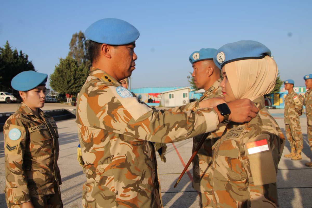 Puspen_TNI's tweet photo. 57 Prajurit Garuda Naik Pangkat Di Daerah Misi

#TNI #Satgas #Konga #Unifil #Kenkat

https://t.co/k4KXU0bOsJ https://t.co/F6X5RAnKgn