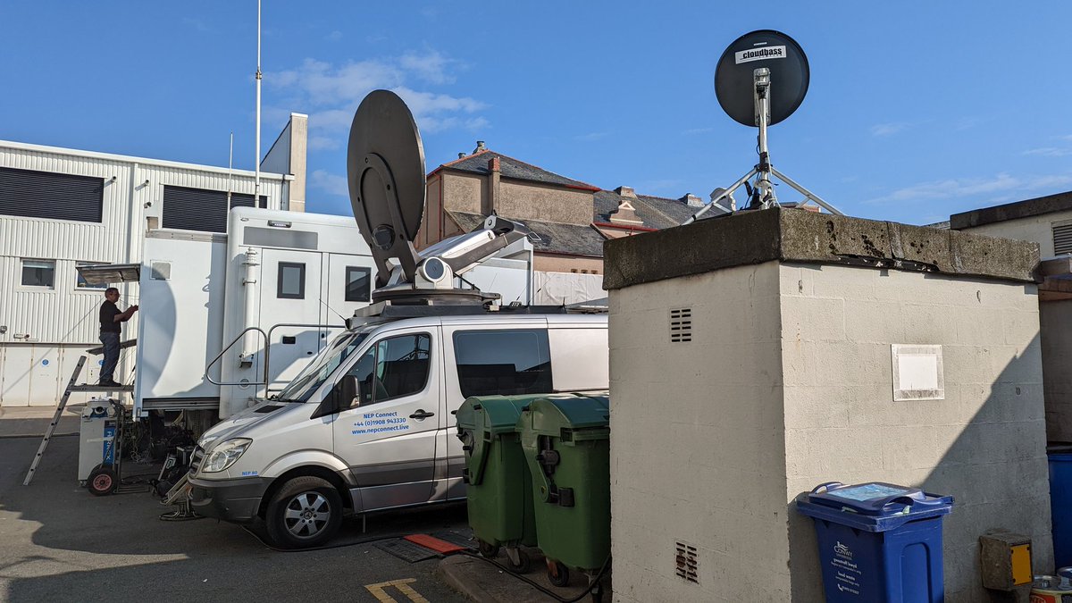 BryceTV's tweet photo. What an amazing season of the @CazooUK snooker it has been. Great crew and what a stunning location to end on. All live on @ITVSport. @cloudbass CBOB10 covered many hours action, all packed up for the next event. (@AneirinHolmes caught setting up on the rig day. 👍) https://t.co/oS1slNC8Lq
