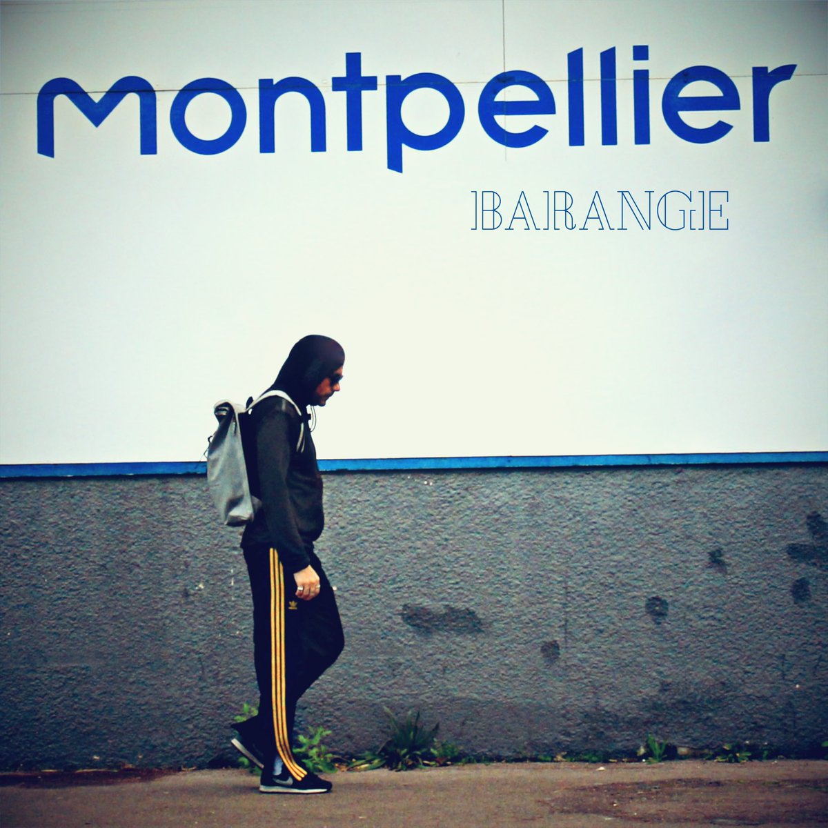 Barange_'s tweet photo. La Famille ! Voici la cover de -MONTPELLIER- J-7 avant sa sortie ! C’est de loin le son le plus personnel que j’ai fait. RDV le 12 avril !! #nouveauson #montpellier #urbain https://t.co/l6JZ7Wz610
