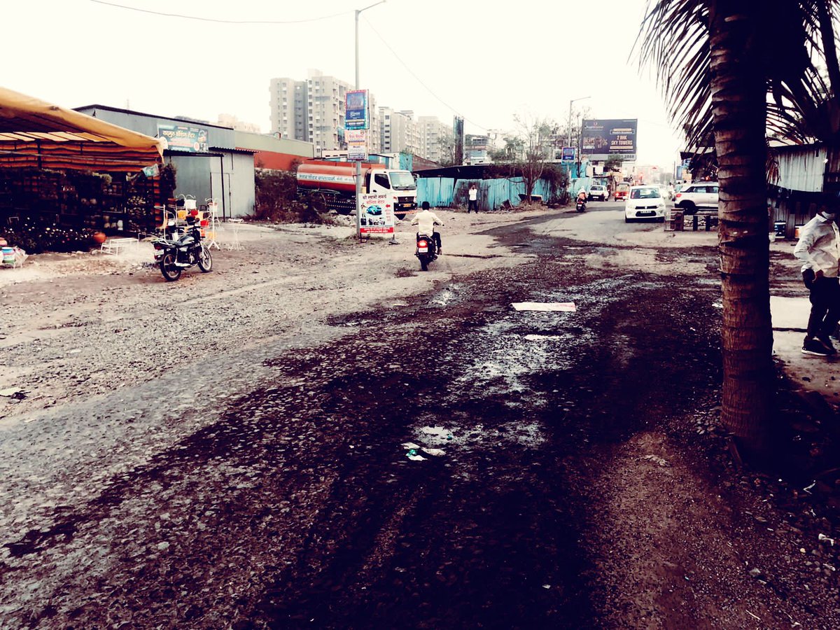 shardul21083's tweet image. More than 60% of society&apos;s members have paid taxes &amp;amp; still pcmc threatens with water supply cut notice, then what about for 5 years we are not provided with proper road?
#NOROADNOTAX
@PCMCSarathi 
@maheshklandge 
@SanjivanSangale 
@SakalMediaNews @lokmat @ThePuneMirror @TOIPune