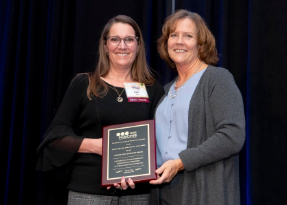 UVA_APPs's tweet photo. APP Spotlight: Kim Elgin, DNP, RN, ACNS-BC, PCCN, CMSRN, recipient of the NACNS 2022 Brenda Lyon Leadership Award! Congratulations Kim! https://t.co/mrZ36ZjYff #UVA_APPs https://t.co/AkEaKdE1da