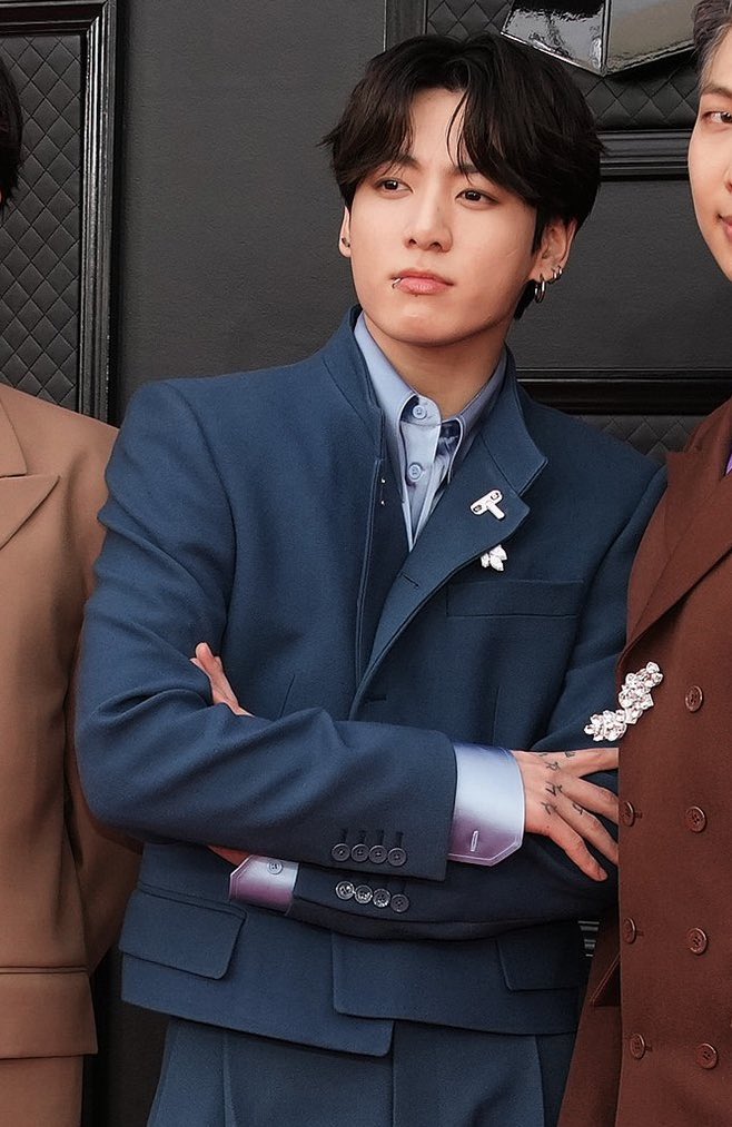 venusvmin's tweet photo. will i stop screaming ?? no https://t.co/0dph8prf4s