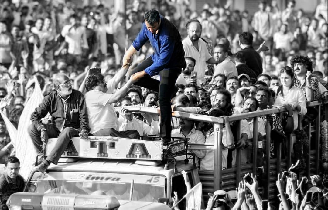AdmireDBoss's tweet photo. 🔥💥🙇

Boss Of Sandalwood 💥
#DBoss #Kranti #BossOfSandalwood @dasadarshan https://t.co/QFIwrzzuzh