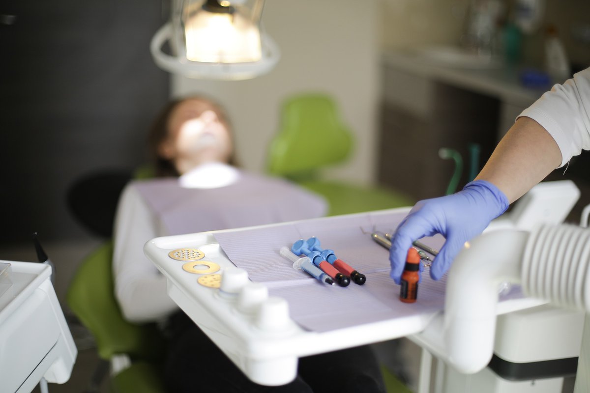 ResearchProfes's tweet photo. For this weeks #TopTenAfr lineup, make an impact on the wide reaching implications of #OralHeath! Check out our grants, fellowships and prizes in #dentistry -> https://t.co/vQ0fZDRJKI, open to African researchers. #BioMed_RP https://t.co/TQbCZ9zO47