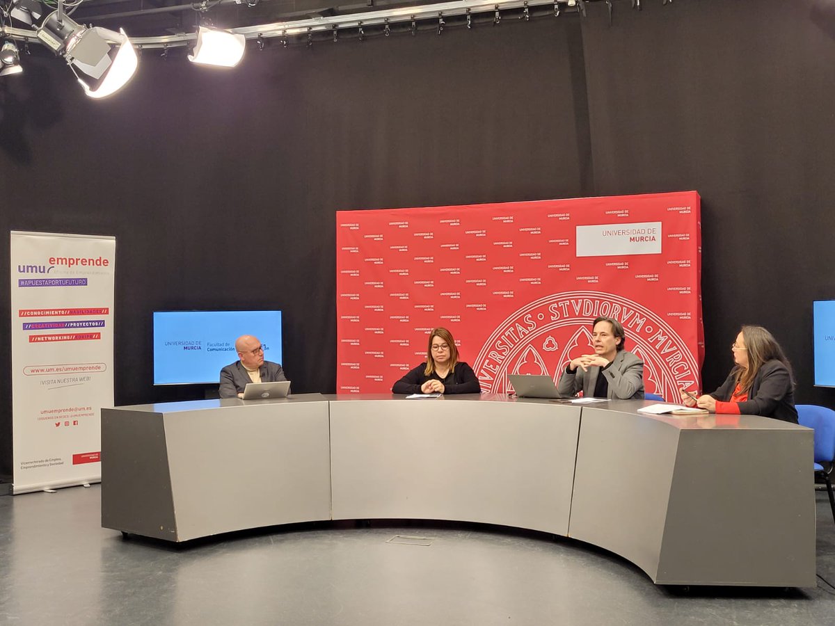 La I Jornadas de Comunicación, Innovación y Transferencia Social han sido inauguradas!
#powerup 
<a href="/fcdmurcia/">UMU Comunicación y Documentación</a>