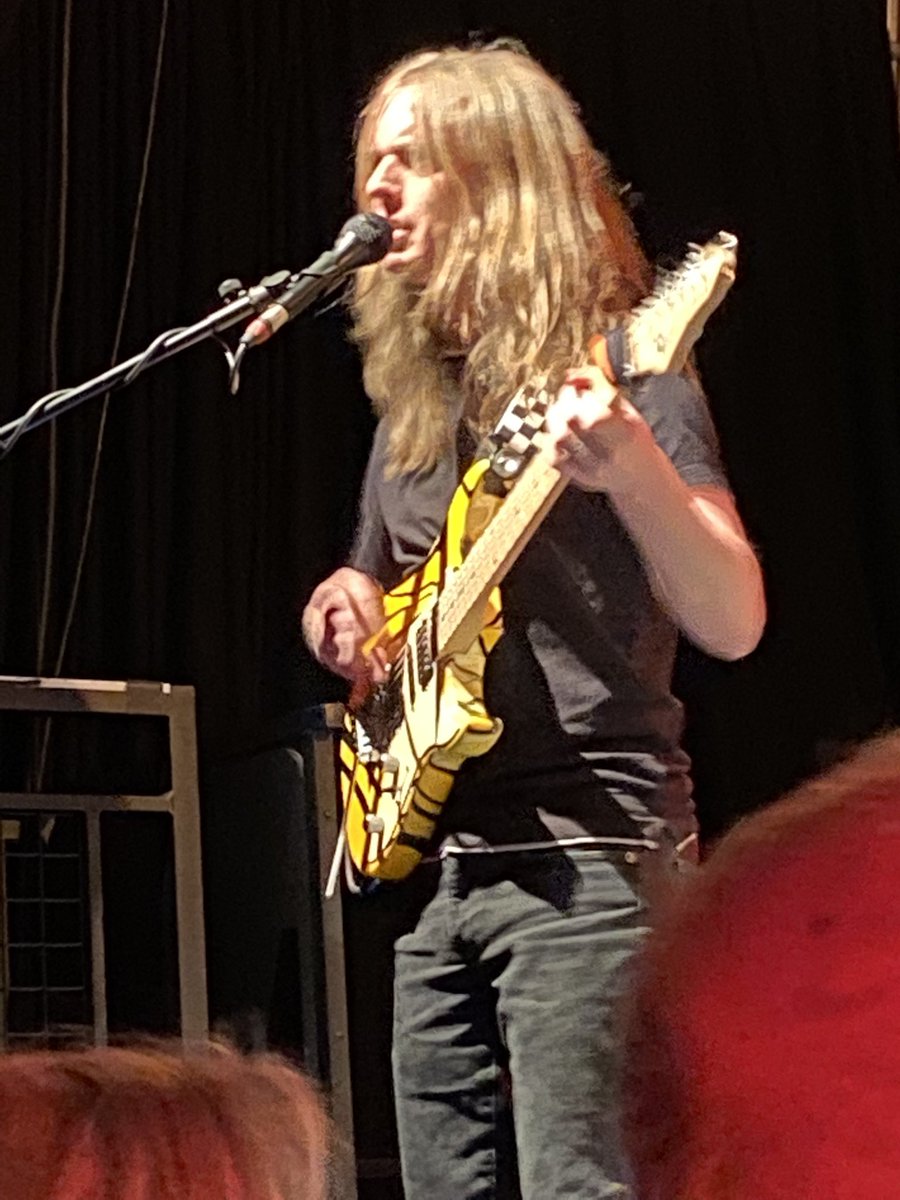 TINA RALPH tweet media