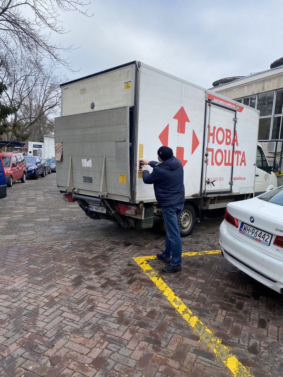 hogg9richard's tweet photo. so that’s the load unloaded and re loaded onto small vans and an ambulance. all heading to Ukraine. Hats off to these guys who are brave and fearless. The director of the hospital showed me a picture of his hospital or at least what is left of it  sad sad sad 😔 https://t.co/3eTMrSjN0C