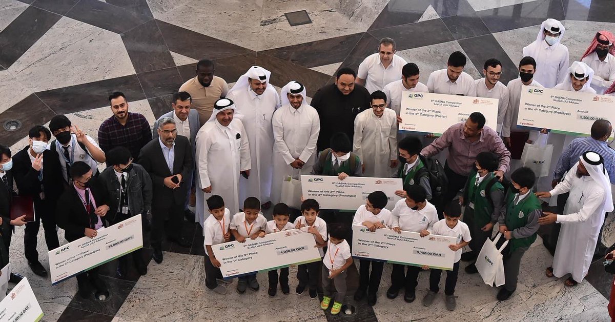 exxonmobil_qa's tweet photo. We had the pleasure of taking part in the closing ceremony of the 8th Gasna Competition. Special thanks to our partner @qataruniversity for providing learning opportunities for students that offer insight into the energy sector. Congratulations to this year’s winners!
#Qatar https://t.co/jMUJ9KZy9K