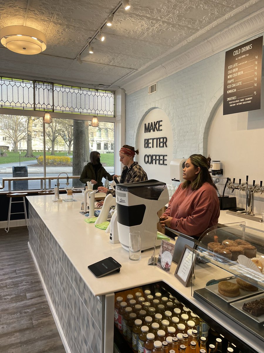 Abby_Foster's tweet photo. Finally had the chance to visit @DenimCoffee’s location outside Strawberry Square (401 Walnut St) and Fresh Pressed Juice (221 N 2nd).  

👏🏼👏🏼👏🏼 on both. 

Go visit! 
☕️☕️☕️
🍏🥬🥦🥕🥒🍐 
@ExploreHbg @VHHtourism https://t.co/vYQA2w0sF9