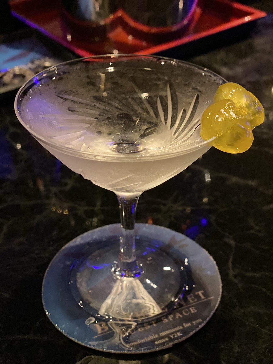 109natsuki's tweet image. からの〜
某barで久々の金太🍸😍
みんなー😆飲みにおいでよー👋
#bubblenet