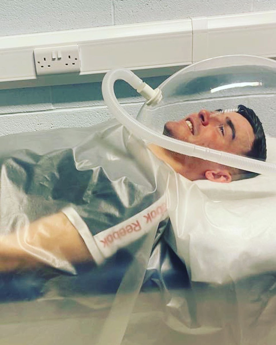 joewilliamson97's tweet image. Fantastic morning spent at @LJMU Learning about weight and the body! Very insightful and will hopefully help ⚖️ @doc_jockey @RacingGrants @LJMUNutrition