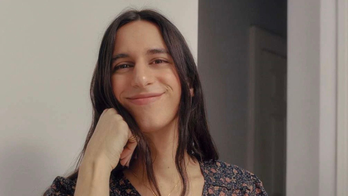 bellamodeling's tweet image. How 'Atmos' Editor-in-Chief Willow Defebaugh Is Building a New Bridge Between Fashion and #Climate: In our long-running series "#HowImMakingIt," we talk to people making a living in the fashion and beauty industries about how they broke in and found… fashionista.com/2022/04/willow…