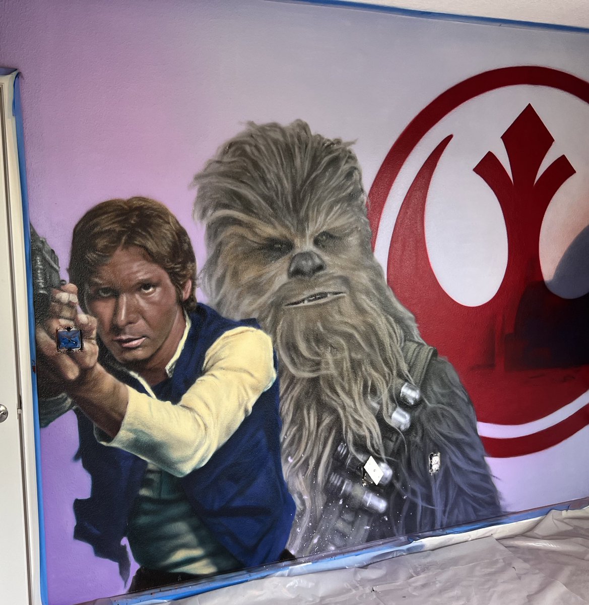 weirdocult's tweet photo. Han and Chewy done! Stay 🔒 for more! 

#mural #muralart #StarWars #freehand https://t.co/z4WCRst2u8