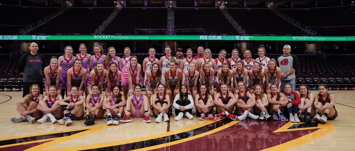 What a great weekend with the #TeamHuddle Family! Lots of fun, fellowship, competition, bonding and growth! Now, it’s time to buckle down and compete! Thanks to all the players, parents, and coaches for a great weekend, now let’s go #RepTheRose every weekend! 🌹🌹🌹