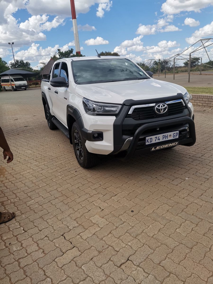 morwapule's tweet photo. Guys

Please help, my Dad's Car has just been stolen at Pretoria CBD
Cnr Andries and Schoeman https://t.co/eMCDXzoFVK
