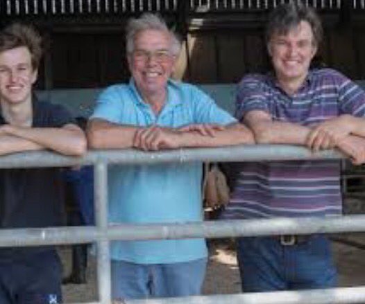 WestonDiscGroup's tweet photo. spaces still available farm trip to Essex 7-9th June, all board, travel and food included:

🐄 Torrance’s of Battle Farm (Gold Cup nominees)
🍓Wilkins &amp; Sons fruit &amp; jam makers 
🌽 Guy Smith former NFU Chair/ arable 
🐷 Jack Bosworth 540 sow unit 
🦃 KellyBronze Turkeys https://t.co/FzGjsonIqb