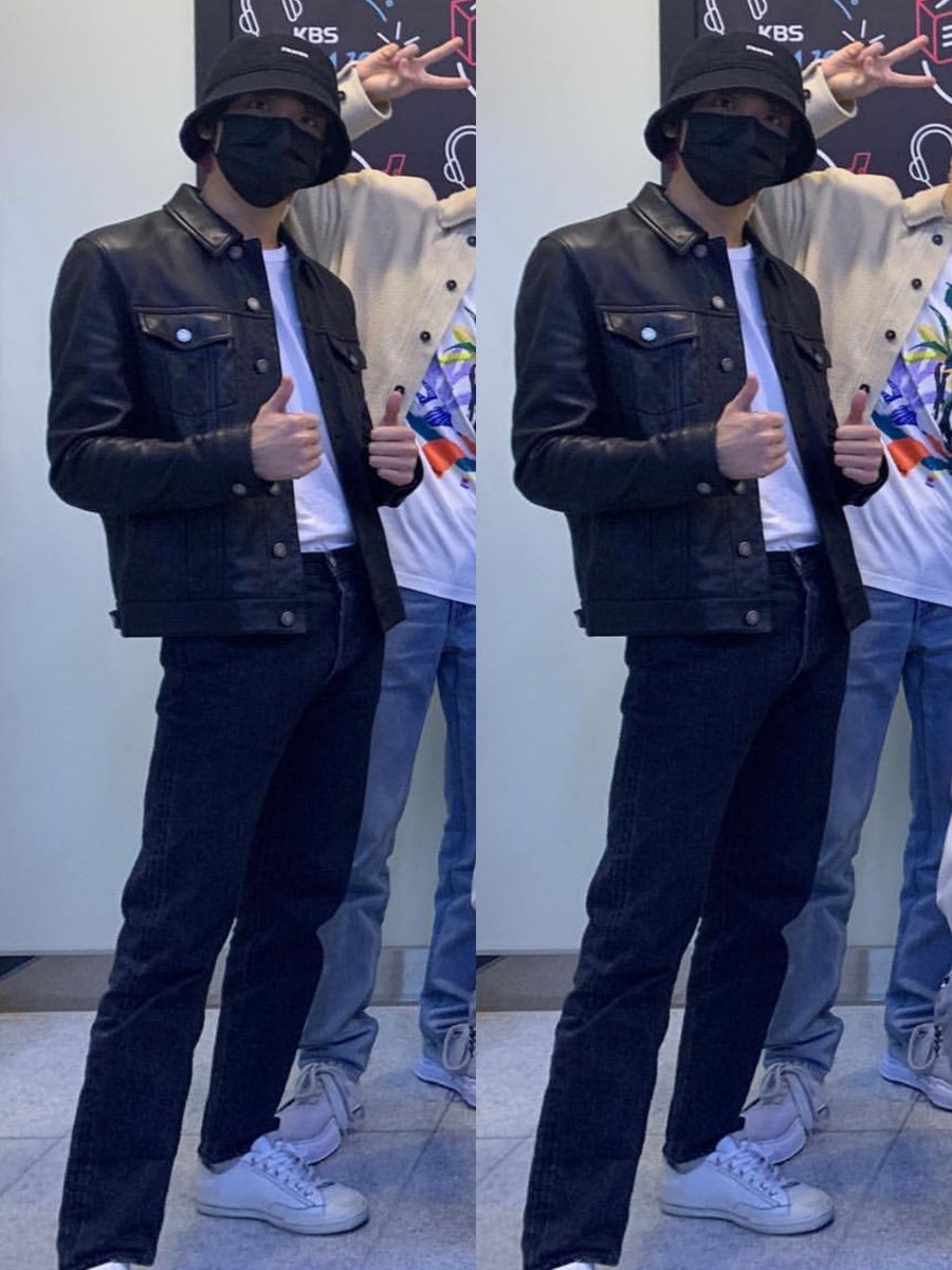 หุ่นแฮชานเว่อมากแบบเว่อมาก​กกก​ หล่ออะะะแต่งตัวดีโคตร