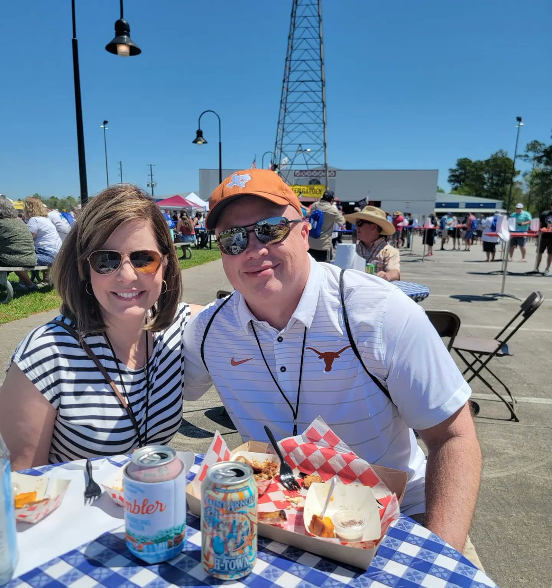 HouBBQ's tweet photo. 9th Annual HouBBQ Festival 4/3/2022 | Photos
#HouBBQ #SmokedLife #BBQLife #BBQ #Hou #Houston #TexasBBQ #TXBBQ #TX #Texas #Barbecue https://t.co/S8v3LB8T2k