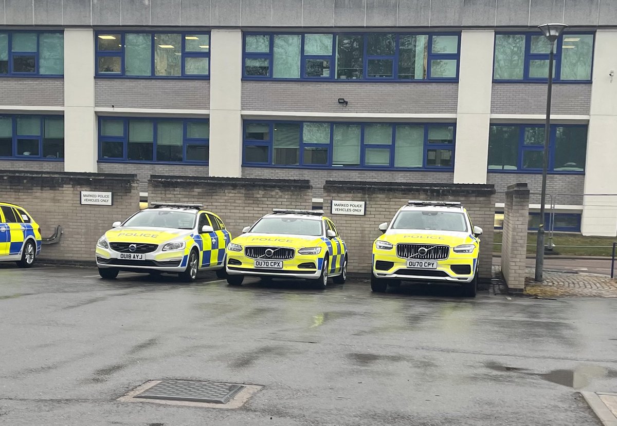 samsparkes999's tweet photo. What a dreary morning! Well if a good police officer doesn’t get wet….. Here’s another chance to prove I’m not that good 😂
#WetRat 
#SpringPatrol 🚔😂 https://t.co/6yM5vHDrGU
