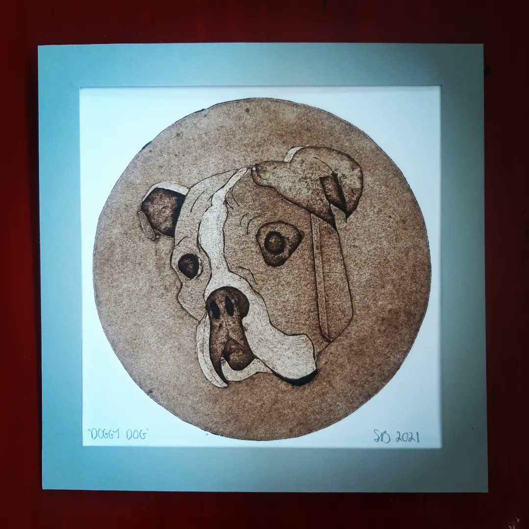 ShellyBerryUK's tweet photo. Mounted some of my #prints last week - quite please with how they scrubbed up 🤓 What #creative stuff have other folks been up to?
#printing #collograph #art #artist #artistslife https://t.co/sijkdfbOru
