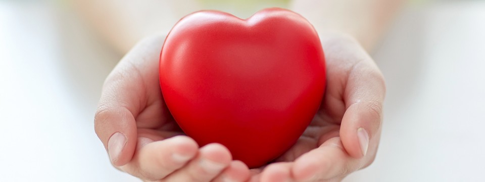 Het vroegtijdig opsporen van hart- en vaatziekten bij 50 tot 75-jarigen kan ernstige complicaties zoals een hartinfarct en hartfalenvoorkomen. Het grootschalige onderzoeksprogramma Check@Home is hierin dan ook een hele belangrijke stap. Lees meer via bit.ly/3tnbMcO