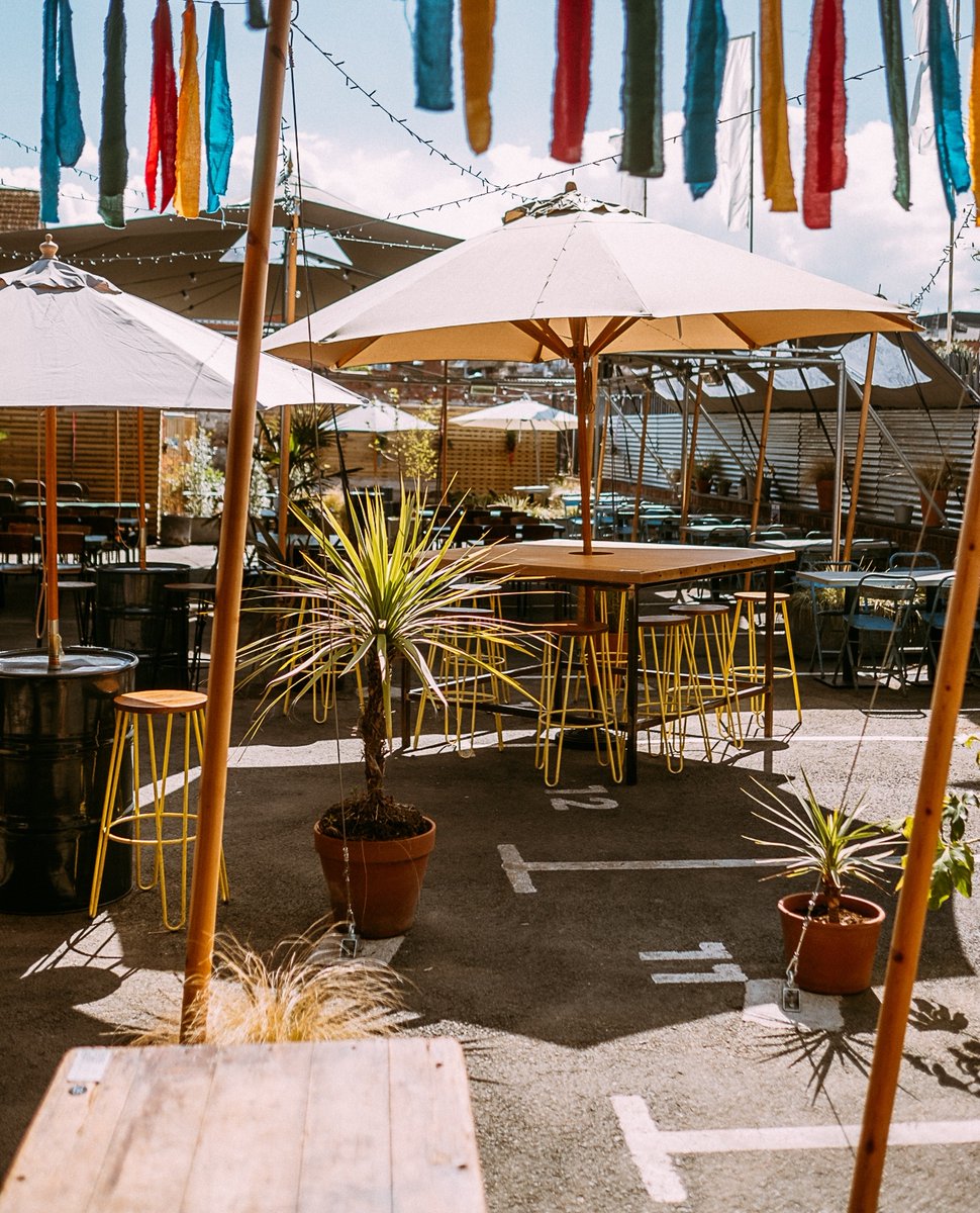 aruleoftum's tweet image. 🔥 QUIZ NIGHT! - TONIGHT!!!!

Come and join us for Quiz Night at The Yard and win some great prizes! 

- Monday April 4th

- Arrive for 6.45pm to start at 7.15pm

No bookings, just turn up with your team on the night!

#quiznight #theyardquiz