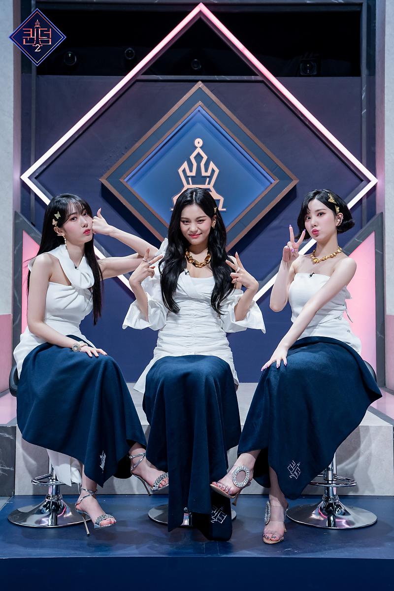 gfriend_part's tweet photo. [PHOTO] @VIVIZ_official in Queendom 2 First Meeting Behind

Source: https://t.co/rYrRA3mW3D https://t.co/GNj4z6eagf