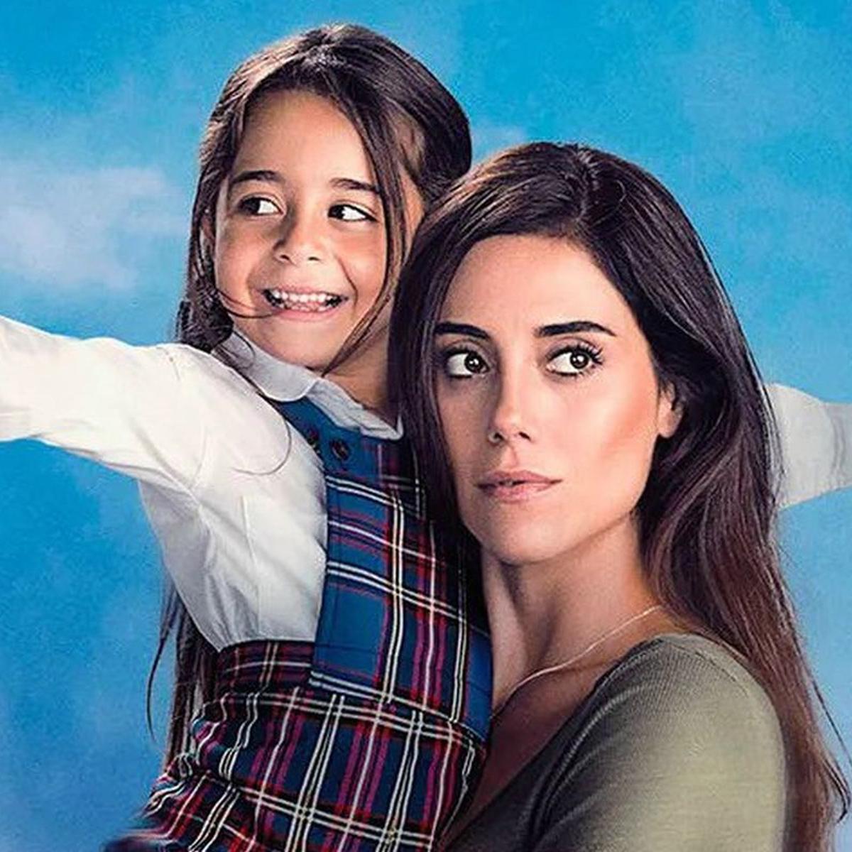 kasandraMder's tweet photo. Hoy a las  10:35  de la mañana regresa de nuevo Madre a Nova con:
#CansuDere
#berenGökyıldız
#MadreEnNova https://t.co/PXoL5Az4jY