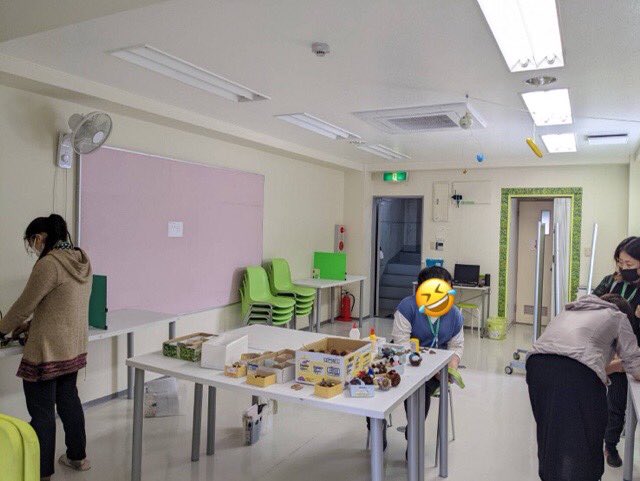 limegreen5552's tweet photo. 月曜日は、制作DAY。
朝から今日も穏やかに
活動していました。

#発達障がい
#ASD
#ADHD
#鬱
#統合失調症
#女性利用者が多い
#クラフト活動
#利用者募集
#ゆったり
#世界自閉症啓発デー
#ジュリア見つけた https://t.co/ZdTWpwOvGN