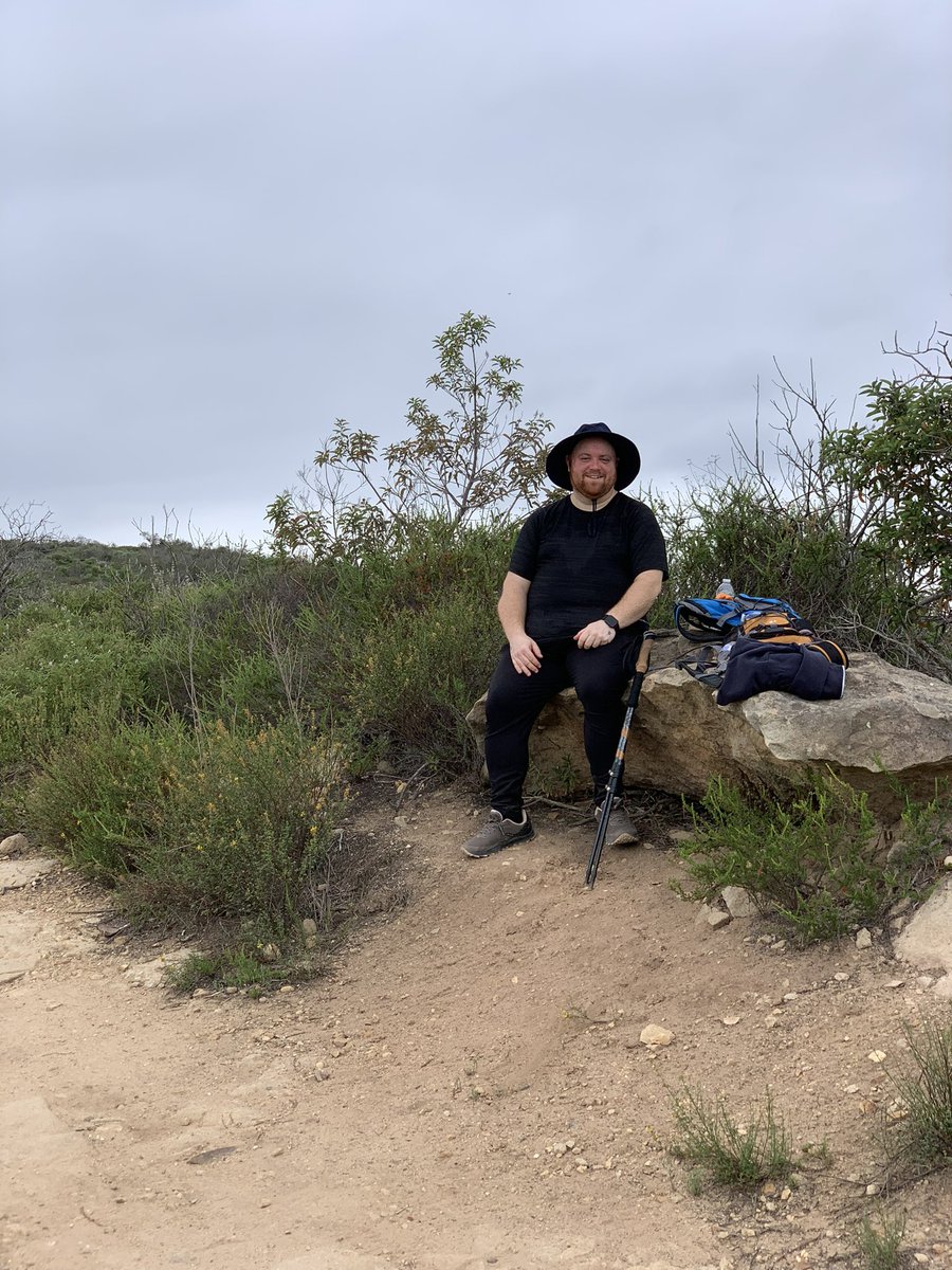ChrysPopkoff's tweet photo. Some hiking! #hiking https://t.co/AWHccrtgoC