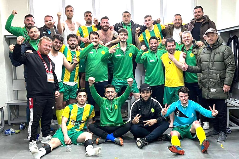 IskenderKordu's tweet photo. S.KADIKÖY CEZAYI KESTİ: 2-0 - İSTANBUL AMATÖR https://t.co/muLGCVOwLM https://t.co/fWvfHjxOfz