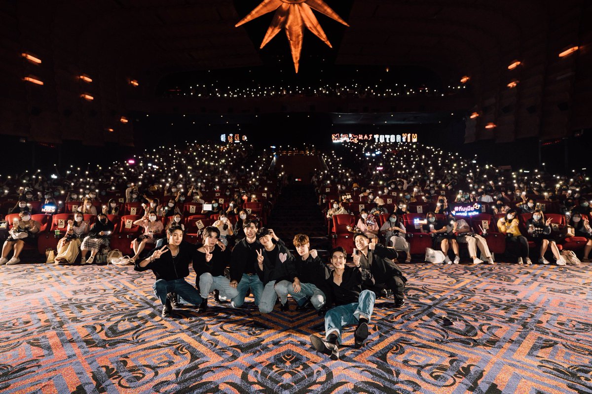 mayaonline2002's tweet image. นิ่งไม่ไหวแล้วเฮีย! เพราะ #นิ่งเฮียSeries
พุ่งทะยานแบบพีคทุก EP ไม่มีเบรก งานนี้ 6 หนุ่มทีมเลยขอตอบแทนความรักของแฟนๆ ในกิจกรรมสุดพิเศษ #นิ่งเฮียก็หาว่าซื่อ ชวนดูนิ่งเฮีย EP7 ที่มาร่วมรับชมและพุดคุยถึงเบื้องหลังการทำงานอย่างเป็นกันเองเมื่อวันที่ผ่านมา

♾️facebook.com/43772295305187…