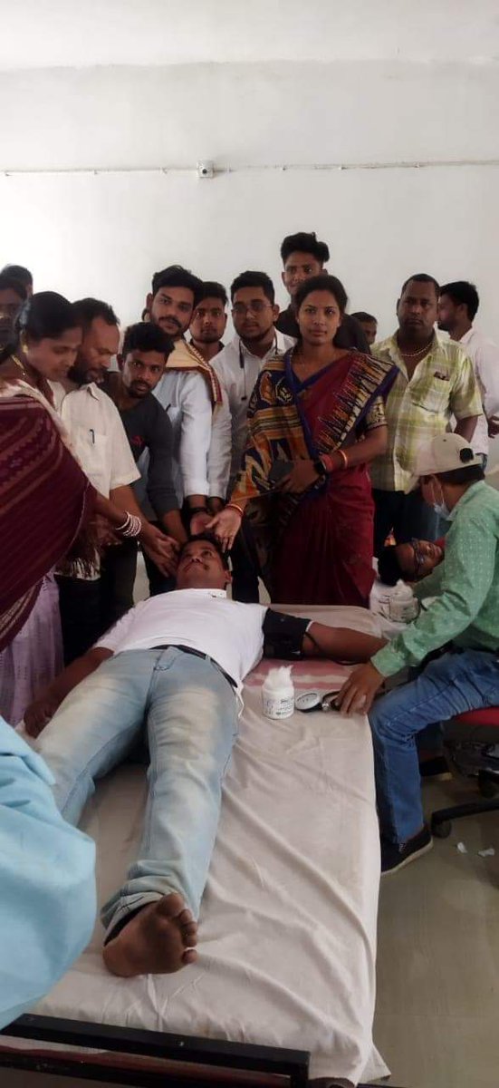 beinghumanBgr's tweet image. ଗ୍ରୀଷ୍ମ ଋତୁ ର ପ୍ରଭାବ କୁ ଆଖି ଆଗରେ ରଖି ଆମ ଅନୁଷ୍ଠାନ ତରଫରୁ ରକ୍ତ ସଂଗ୍ରହ ଅଭିଯାନ ଆରମ୍ଭ
ଜନ୍ମ ଦିନରେ ରକ୍ତଦାନ ଶିବିର ଆୟୋଜନ କରିବା ପାଇଁ ଯୁବପିଢିଙ୍କୁ ନିବେଦନ.
@CMO_Odisha @Naveen_Odisha @pranabpdas @MoParivarOdisha @spbalangir @CollectorBgr @DeoKalikesh @AnubhavMohanty_ @sabyaactor @MeeraParida