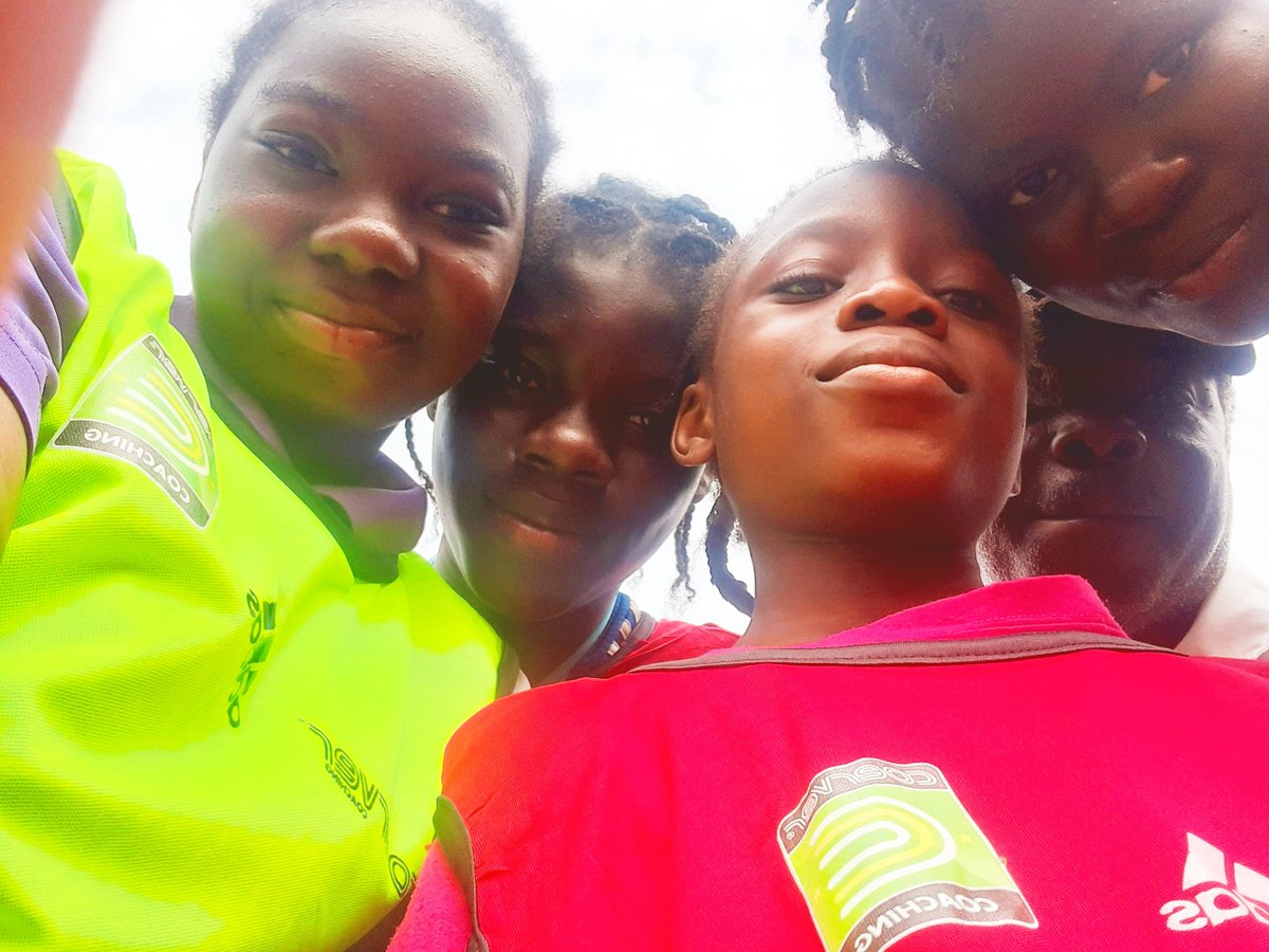 CoerverNigeria's tweet photo. #coervergirls during #coervertraining using #coervermethod at #coerverschool #program at #agege #lagos #nigeria
#coerverschool🇳🇬 #coerverkid #coervercoaching #coerverinnigeria #soccer #football #soccerskill https://t.co/yjkvAuMuLA