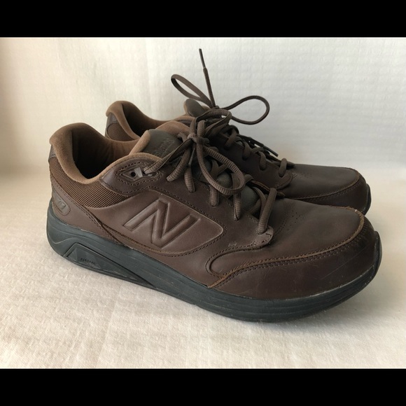 BsocialConnect's tweet photo. So good I had to share! Check out all the items I'm loving on @Poshmarkapp #poshmark #fashion #style #shopmycloset #newbalance #threadsupply #stevemadden: https://t.co/wuAc9Q4MZ3 https://t.co/Rm9BbIjzRs