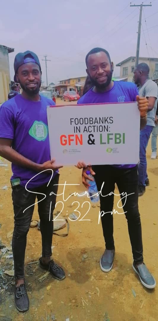 larufocus's tweet image. #sdg2 which focuses on Food security and Improved malnutrition was carried out at Agege yesterday.
The captured Indigents in this community were happy and the volunteers gave their all in delivering a perfect humanitarian services.
#lagosfoodbankinitiative  #unitednation #sdg
