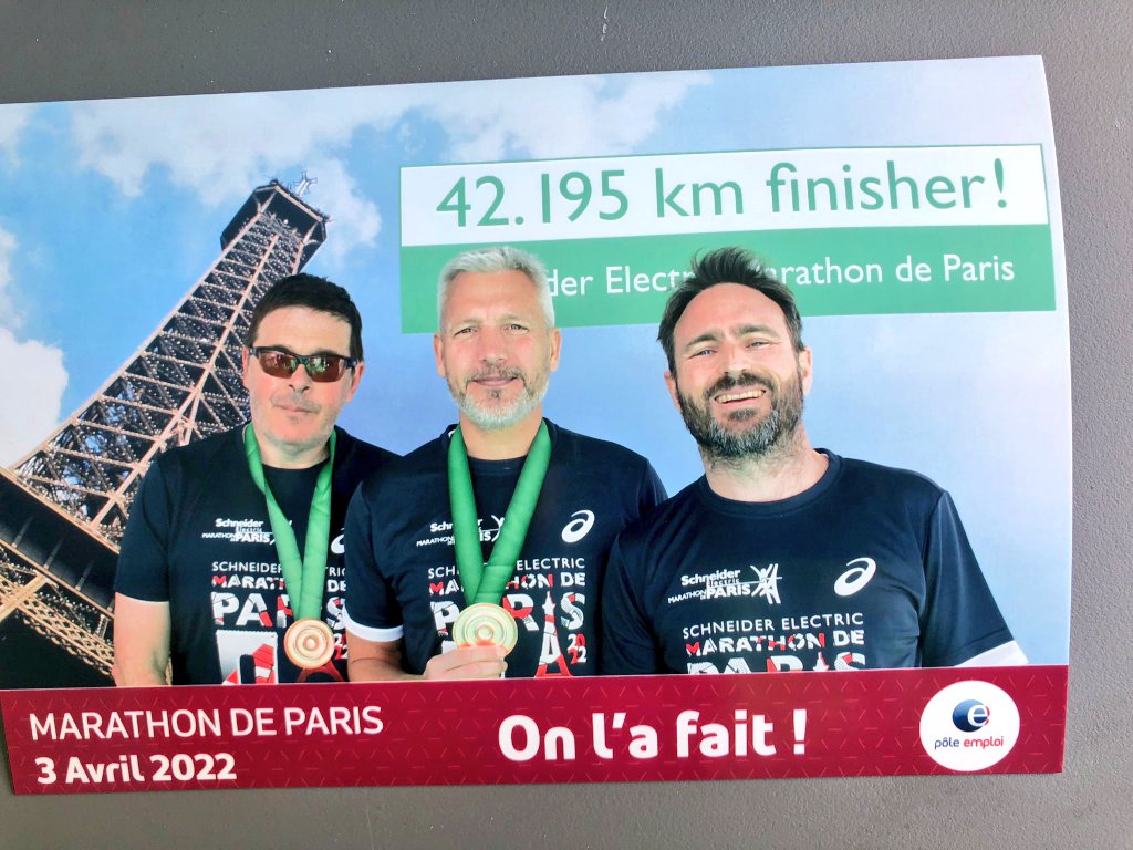 Fier d'avoir fait partie de cette aventure #marathondeparis 2022 🏃‍♂️#AvecPoleEmploi et mes collègues de la région Centre Val de Loire. Courage 💪 et abnégation des valeurs partagées par les collaborateurs de #poleemploi @poleemploi_RCVL <a href="/th_de_ma/">Thibault</a> @Ch_Delorme