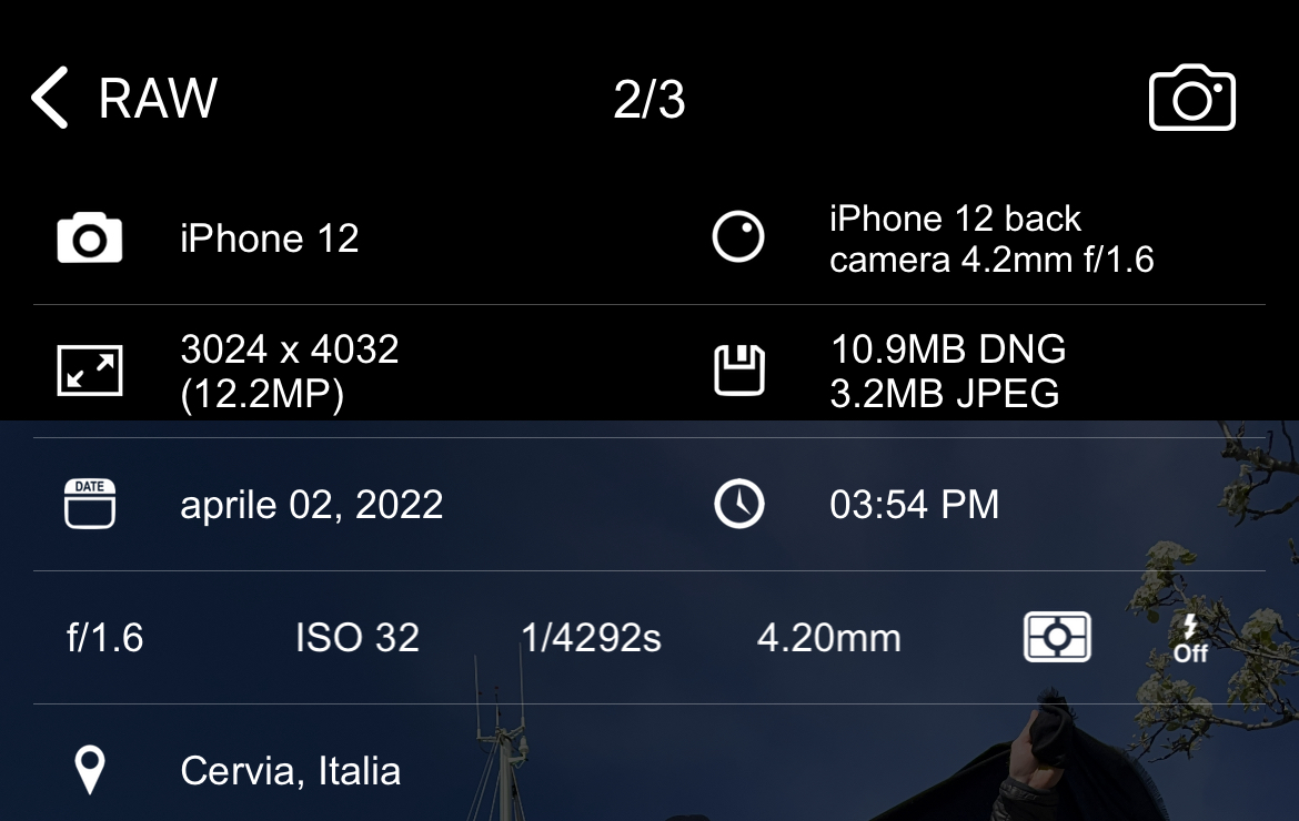 simonefiorini6's tweet photo. @procamapp I can't export RAW photos with full resolution. If I check res in gallery inside the app it shows 3024x4032; if I export in File, it shows 640x852.
How can I export photos in full resolution? Thank you! https://t.co/n7CWln2OHi