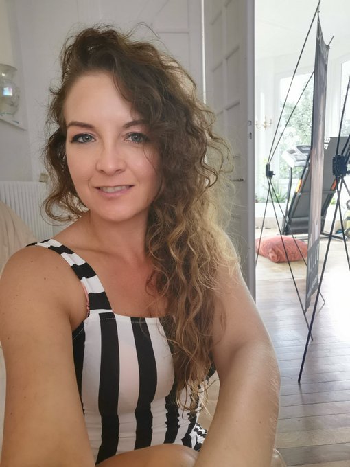 Bonjour 😍 https://t.co/Y4W74kjvNs