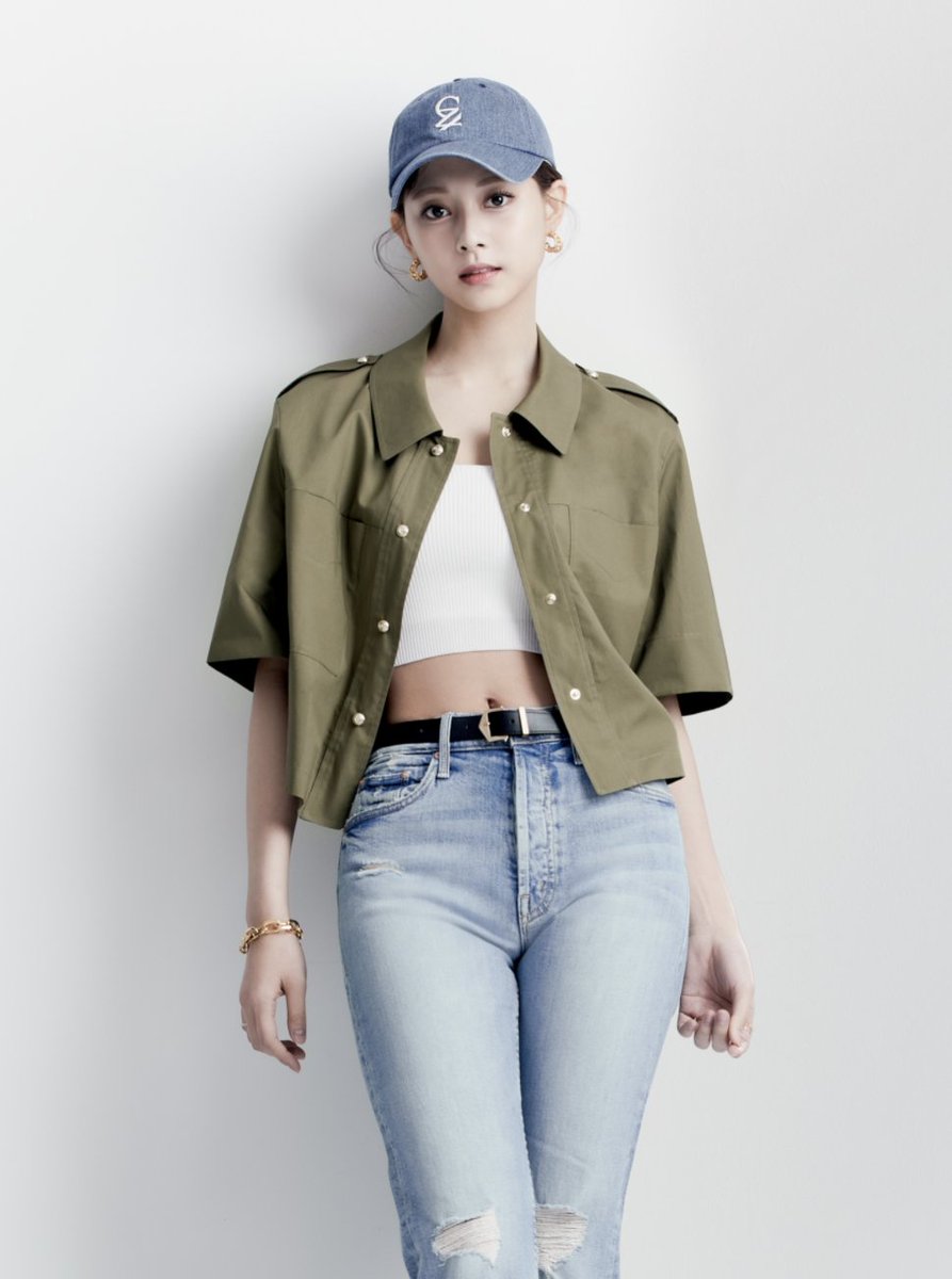 achihihihuhu's tweet photo. โจวจื่อออออออ ใส่หมวกกับยีนส์​คือจบทุกอย่าง โหหหหหหหหหหหหหห https://t.co/iZ9iu73FQs
