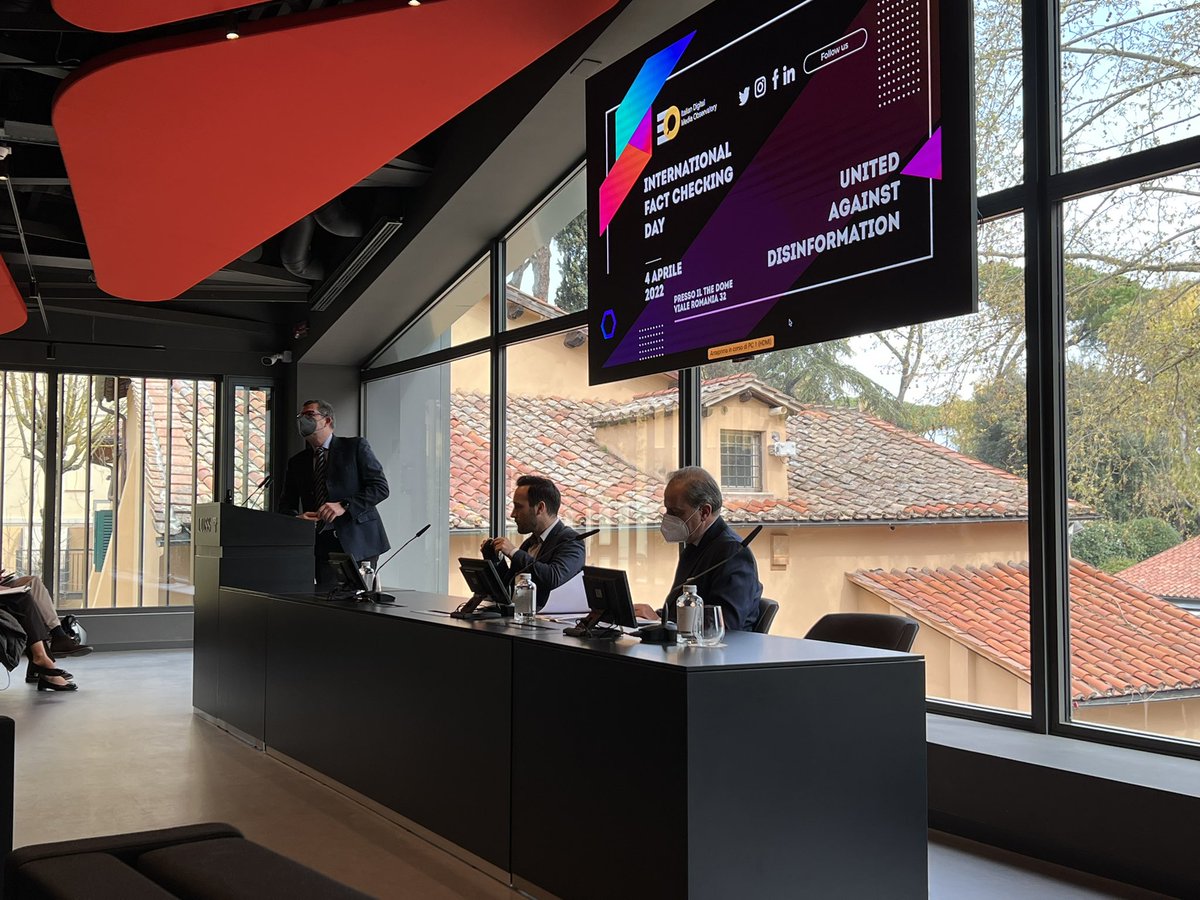 IDMO_it's tweet photo. Prende il via il panel di @T6Ecosystems con @andrea_nicolai1, @DiegoCiulli @googleitalia, @giusmoles e @OrestePollicino https://t.co/Q3duJcC5XT