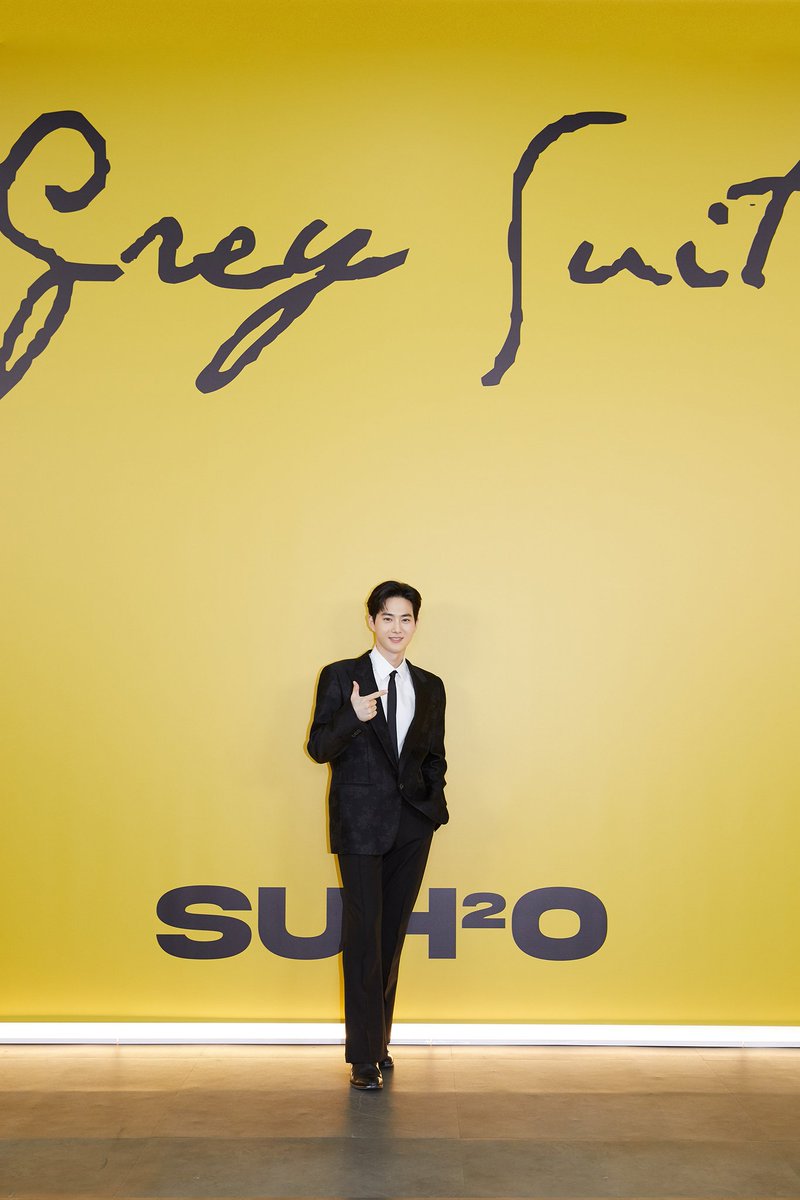 EXOL_COLOMBIA's tweet photo. [INFO] 220404 - #SUHO y #KAI para la conferencia de prensa de 'Grey Suit'

SUHO realizó con éxito su conferencia de prensa sobre su nuevo mini álbum 'Grey Suit', KAI fue su MC en esta ocasión

~Ambos se ven divinos🥺����

📸 KpopHerald

#SUHO_GreySuit 
#EXO #엑소 #엑소수호
~Nini🐻 https://t.co/8uvDaIwVnd