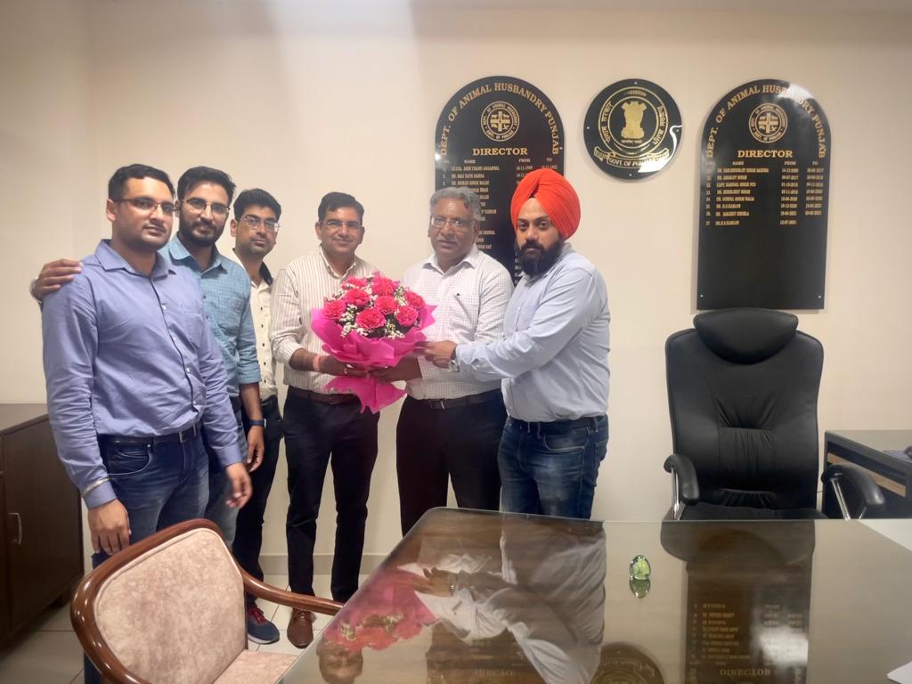 VOPunjab's tweet photo. Welcoming hon' Dir sahb https://t.co/QCTooeqdPq