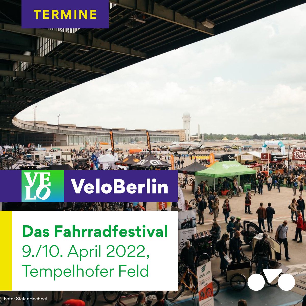 Dieses Wochenende startet die #VELOBerlin und wir sind am Stand OUT_E21 mit dabei 🚲 💚 . Das große #Fahrradfestival zeigt die vielfältige Fahrradszene Berlins und neue Trends der #Fahrradwelt am Flughafen #Tempelhof. Mehr Infos & Tickets hier 👉 veloberlin.com