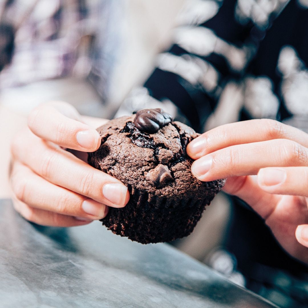 Who can resist a chocolate muffin by Sugar 'n' Spice? It's an ideal afternoon treat to have with your coffee! 
Find them in our new Espresso Warehouse catalogue today:  ow.ly/Rh1050HMpYi

#muffin #chocoholic #coffeebreak #onthego