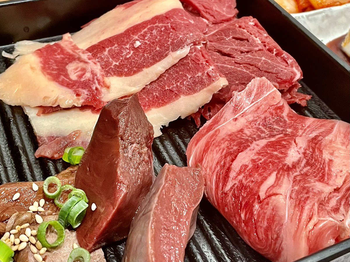 うまにくうまい 